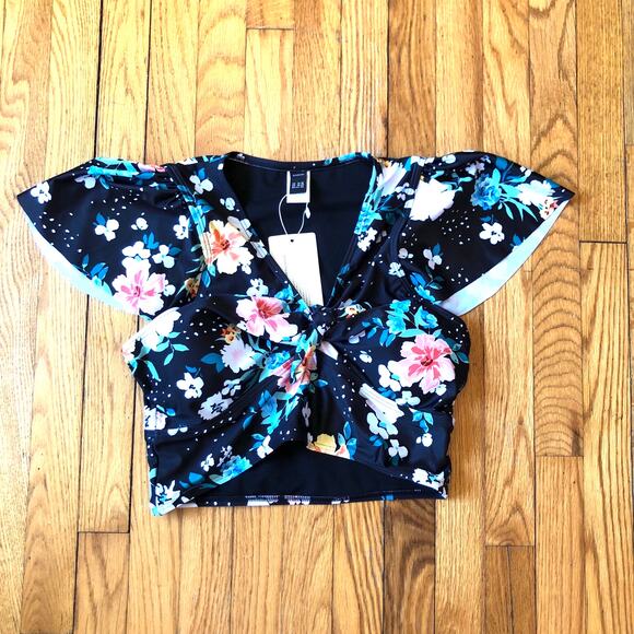 Bloomchic NWT Women's Black Floral Multicolor Swimsuit Bathing Suit Top 14-16 - Picture 1 of 6